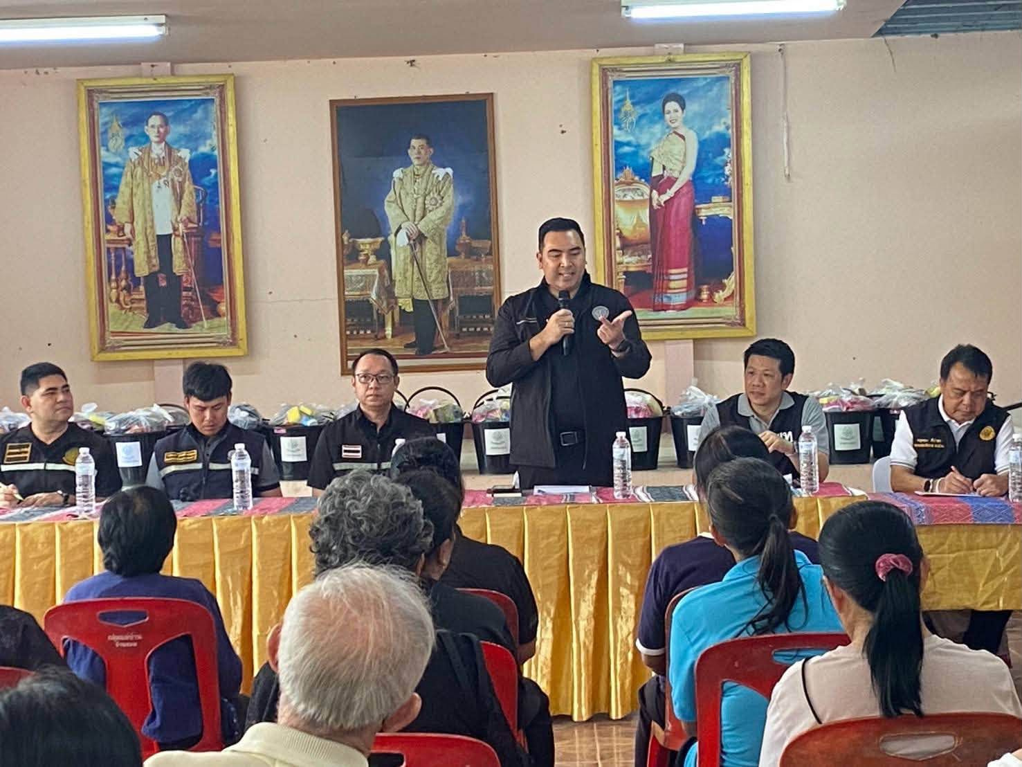title - ส.ป.ก. ร่วมคณะ รมช.เกษตรฯ ลงพื้นที่น่าน ติดตามสถานการณ์อุทกภัย เร่งแผนเยียวยาฟื้นฟูเกษตรกร
